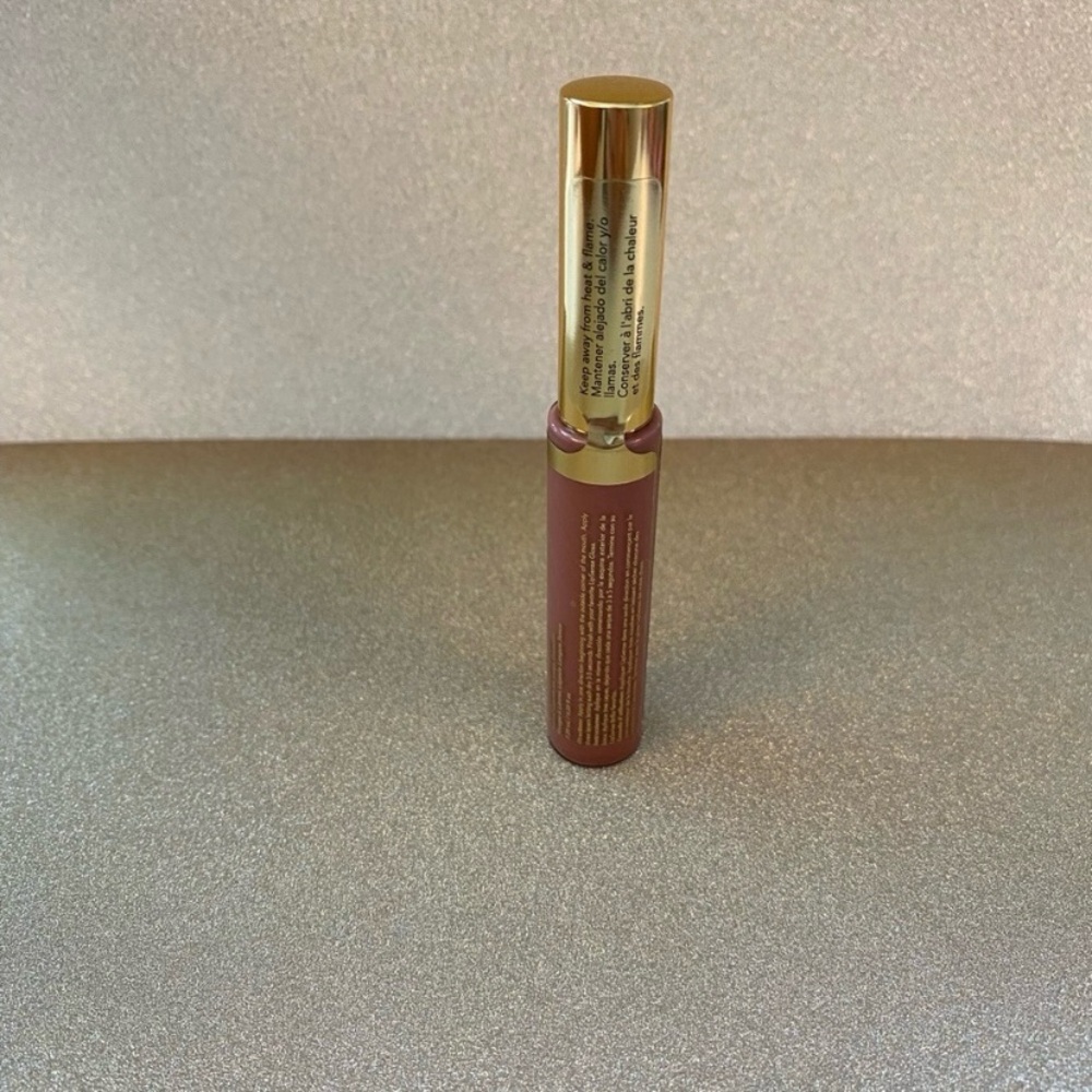 LipSense Rose Quartz Lipstick - Soft Pink Shade - Picture 3 of 4